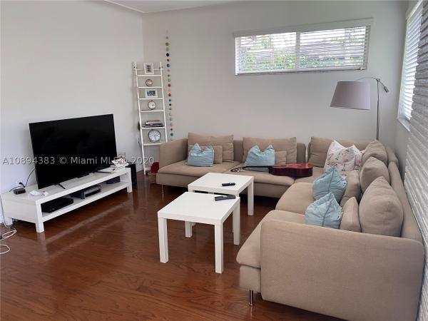Riviera, 921 Placetas Ave, Coral Gables, Florida 33146, image 2