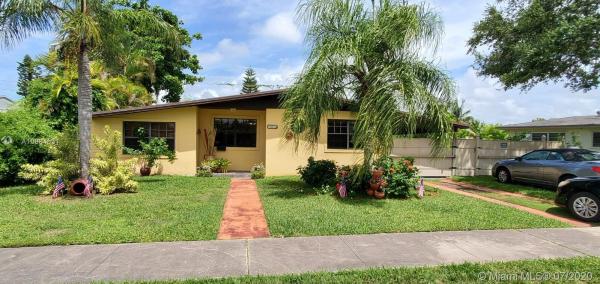 Pine Tree Manor, 19710 Christmas Rd, Cutler Bay, Florida 33157, image 2