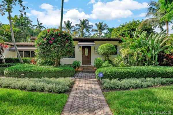 Coral Gables Country Club, 435 Aledo Ave, Coral Gables, Florida 33134, image 2