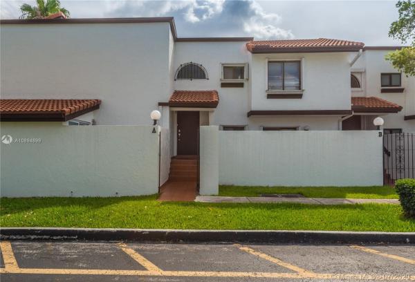 Villa Venezia, 1281 SW 124th Ct #21-A, Tamiami, Florida 33184, image 2