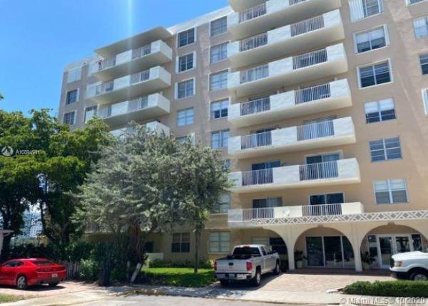 Island Place At North Bay Village, 1455 N Treasure Dr #3B, North Bay Village, Florida 33141, image 2