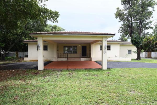 University Park No HOA, 10950 SW 32nd St, University Park, Florida 33165, image 2