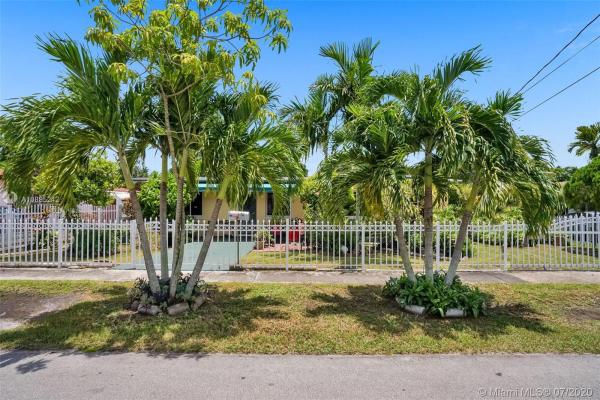Seaboard Park, 370 NE 173rd St, North Miami Beach, Florida 33162, image 2