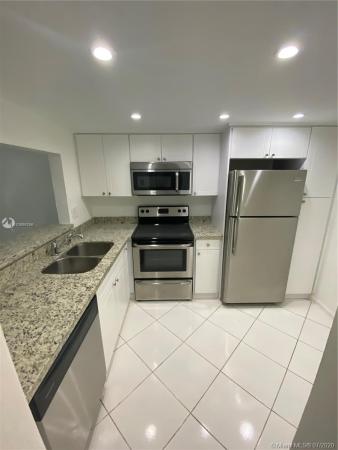 Pine Grove, 11293 SW 88th St #106M, Kendall, Florida 33176, image 2