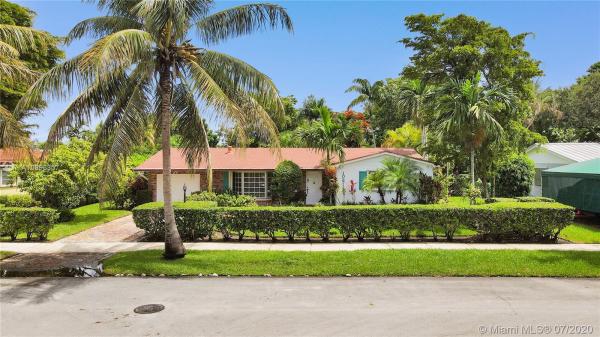 Kendale South, 10271 SW 109th St, Kendall, Florida 33176, image 2