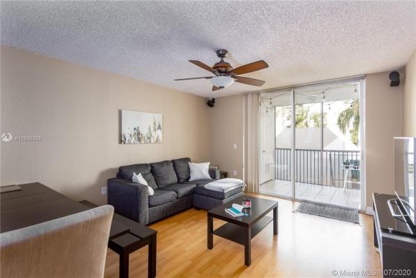 Las Vistas At Doral, 8205 Lake Dr #202, Doral, Florida 33166, image 2
