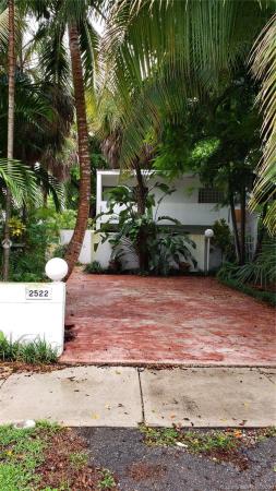 Rhodes, 2522 Lincoln Ave, Miami, Florida 33133, image 2