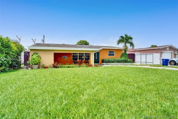 7937 Normandy St, Miramar, Florida 33023, image 2