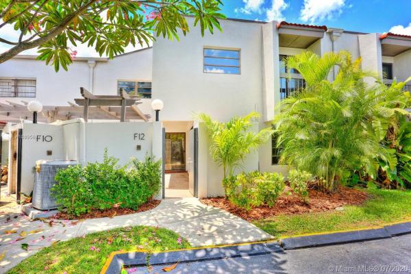 Oasis, 4726 SW 67th Ave #F12, Glenvar Heights, Florida 33155, image 2