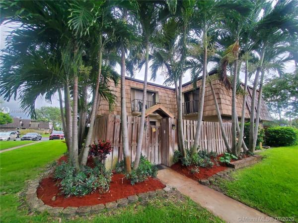 Forest Lakes Townhomes, 1700 Forest Lakes Cir #A, West Palm Beach, Florida 33406, image 1