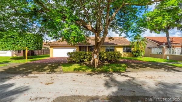2740 SW 139th Pl, Unincorporated Dade County, Florida 33175, image 2