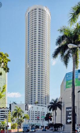 Opera Tower, 1750 N Bayshore Dr #2008, Miami, Florida 33132, image 2