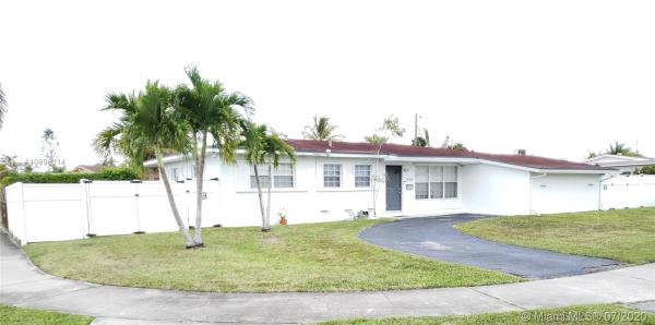 Heftler Homes Sunset Park, 7820 SW 98th Ave, Sunset, Florida 33173, image 2