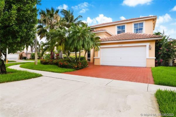 Mariposa Isles, 13197 SW 32nd St, Miramar, Florida 33027, image 2