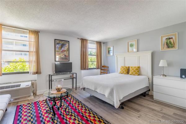The Hampton On Washington Ave, 710 Washington Ave #312, Miami Beach, Florida 33139, image 2