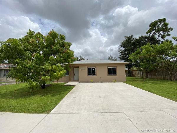 Liberty Gardens, 3431 NW 211th St, Miami Gardens, Florida 33056, image 2