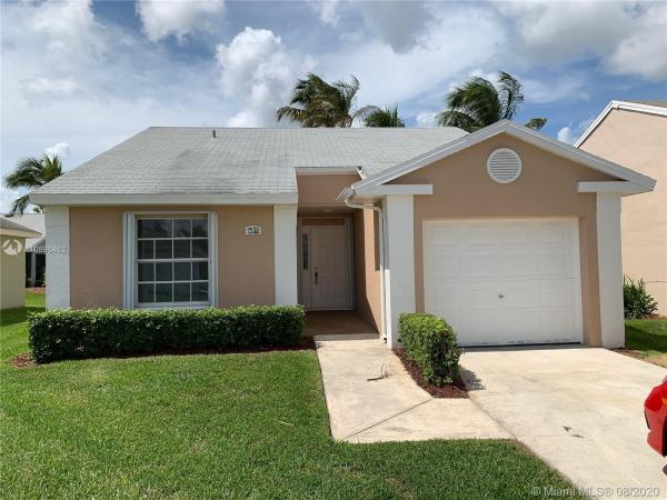 North Gate, 2235 SE 6th Pl, Homestead, Florida 33033, image 2