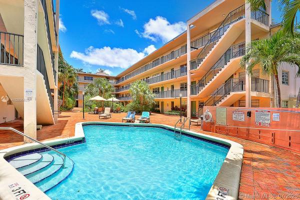 Courtyards Of The Grove, 2924 Day Ave #NPH5, Miami, Florida 33133, image 2