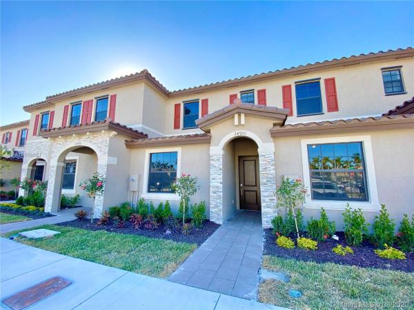 Isola, 24920 SW 112nd Ct #24920, Princeton, Florida 33032, image 2