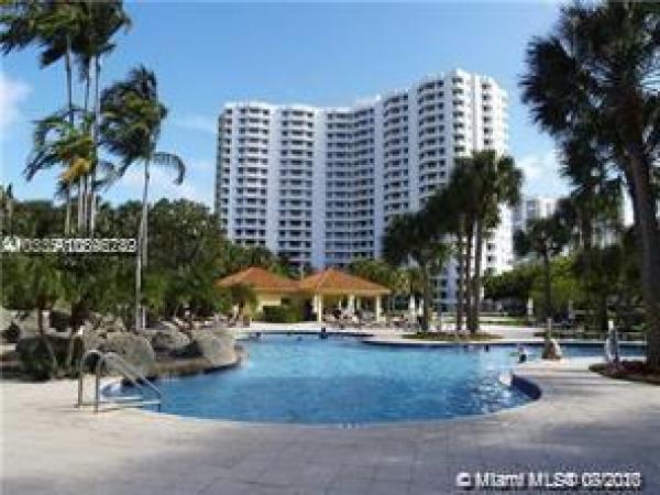 Parc Central Aventura East, 3300 NE 192nd St #701, Aventura, Florida 33180, image 2