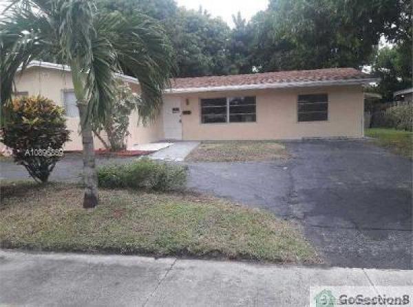 Falcon, 1351 NW 54th Ave, Lauderhill, Florida 33313, image 2