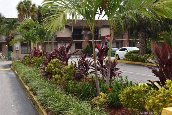 Villas University Square, 1815 SW 107th Ave #1707, University Park, Florida 33165, image 2