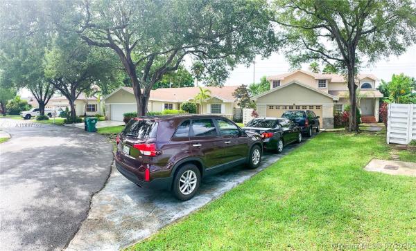 Greenwich Place, 13890 SW 151st Ln, Country Walk, Florida 33186, image 2