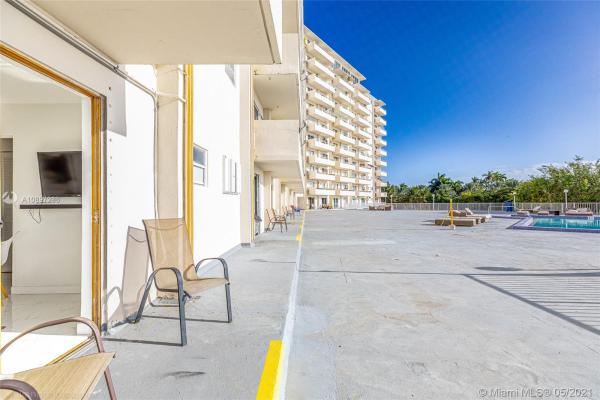 Bayshore Yacht & Tennis Club, 7904 West Dr #117, North Bay Village, Florida 33141, image 1
