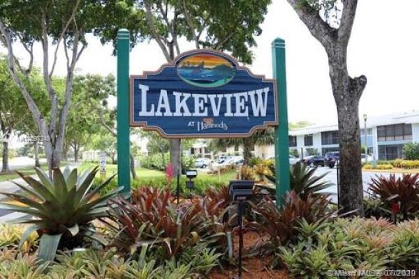 Lakeview At The Hammocks, 9707 Hammocks Blvd #201, The Hammocks, Florida 33196, image 2