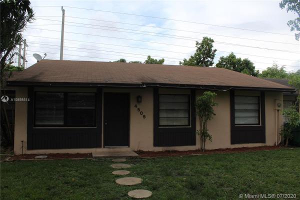 San Sebastian Townhouses, 4505 SW 136th Pl 0, Kendale Lakes, Florida 33175, image 2