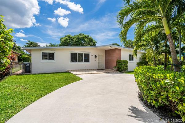 1309 SW 78th Pl, Westchester, Florida 33144, image 2