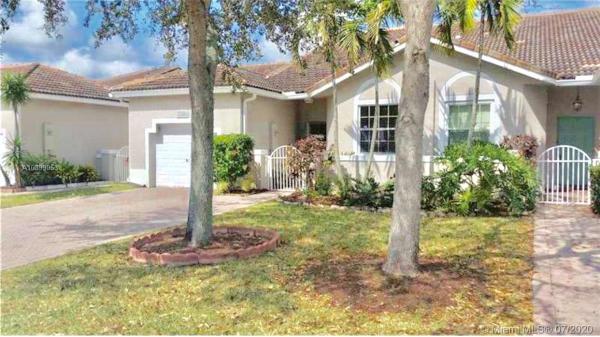Regency Homes At Fairway Isles, 2421 E Aragon Blvd #3, Sunrise, Florida 33313, image 2