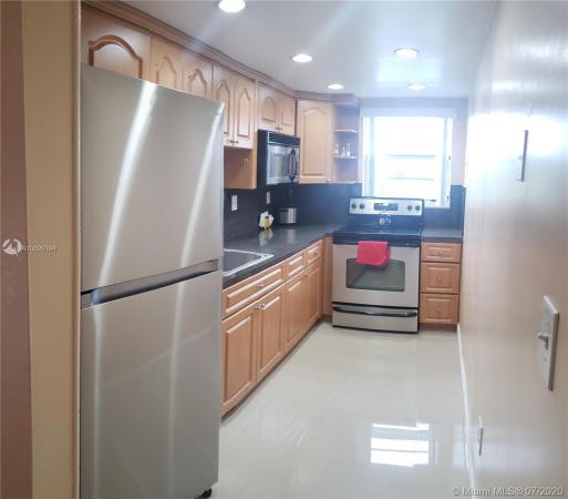 1312 NW 4th St #401, Miami, Florida 33125, image 2