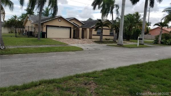 Limewood Grove, 14501 SW 160th Ter, Richmond West, Florida 33177, image 2