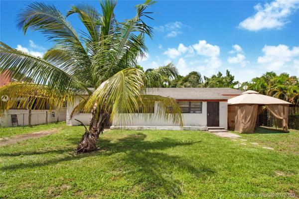 525 NW 91st St, Unincorporated Dade County, Florida 33150, image 2