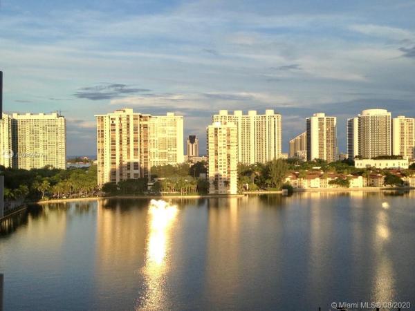 Commodore Plaza Tower, 2750 NE 183rd St #1401, Aventura, Florida 33160, image 2