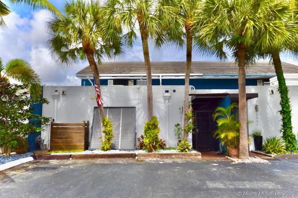 Windmill Gate, 6434 Milk Wagon Ln #6434, Miami Lakes, Florida 33014, image 2