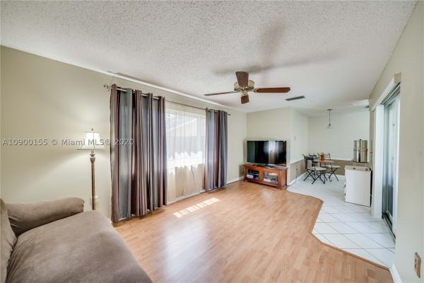 Windward Isle, 11661 NW 39th St, Sunrise, Florida 33323, image 2