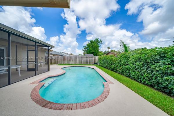 Windward Isle, 11661 NW 39th St, Sunrise, Florida 33323, image 3
