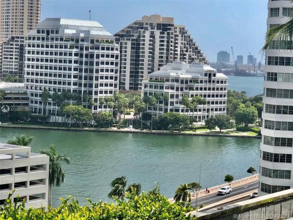 The Plaza On Brickell East, 950 Brickell Bay Dr #1104, Miami, Florida 33131, image 1