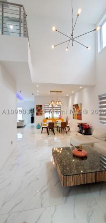 Oasis Park Square At Doral, 8249 NW 33rd Ter, Doral, Florida 33122, image 2