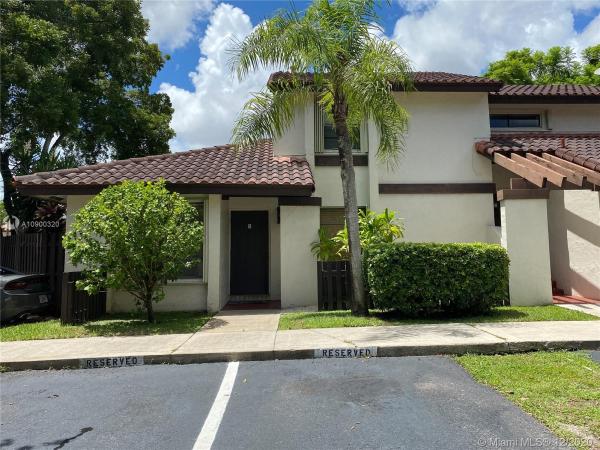 Village Homes In The Crossings, 11345 SW 133rd Ct #61-1, The Crossings, Florida 33186, image 2