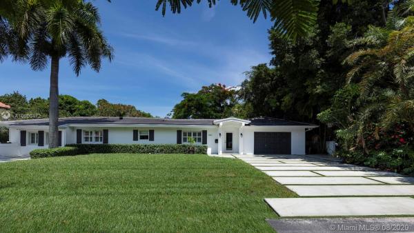 Coconut Grove Manor, 6825 Brighton Pl, Coral Gables, Florida 33133, image 2