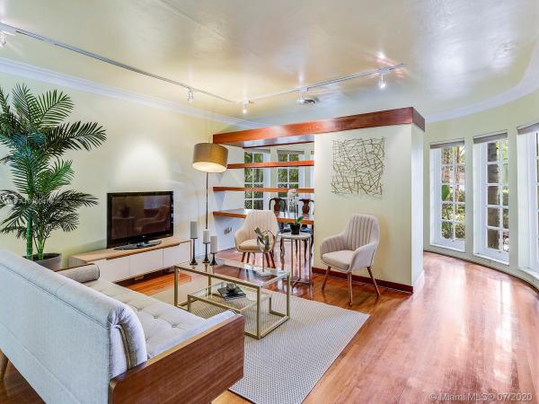 Coconut Grove Terrace, 535 Bird Rd, Coral Gables, Florida 33146, image 2