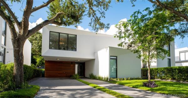 Casa Bianca, 8671 Arboretum Ln, Miami, Florida 33138, image 2