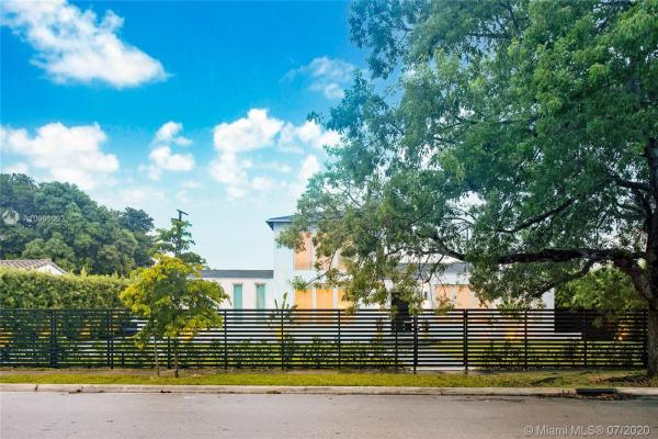 Seville, 1641 SW 16th St, Miami, Florida 33145, image 2