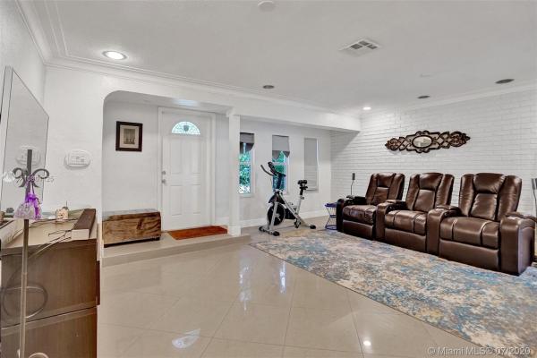 Arch Creek Estates, 1743 NE 145th St, Golden Glades, Florida 33181, image 2
