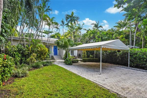 Utopia, 4075 El Prado Blvd, Miami, Florida 33133, image 2