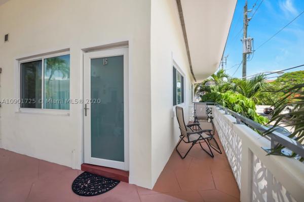 Creek Club, 8040 Tatum Waterway Dr #16, Miami Beach, Florida 33141, image 2