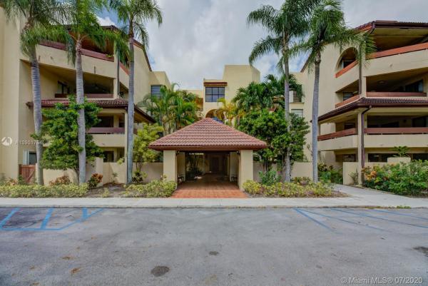 Kenland Bend North, 8810 SW 123rd Ct #M407, The Crossings, Florida 33186, image 2